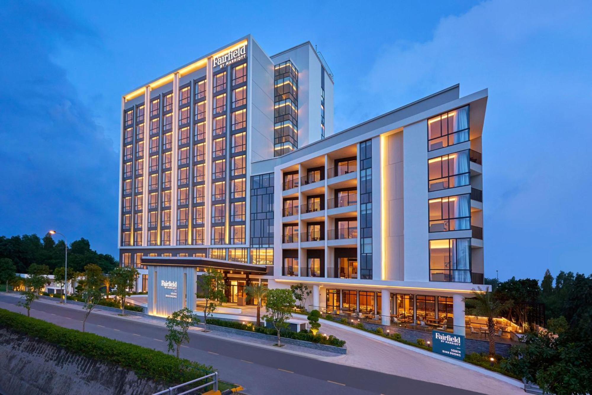 Fairfield By Marriott South Binh Duong Hotel Thuan An Exterior photo