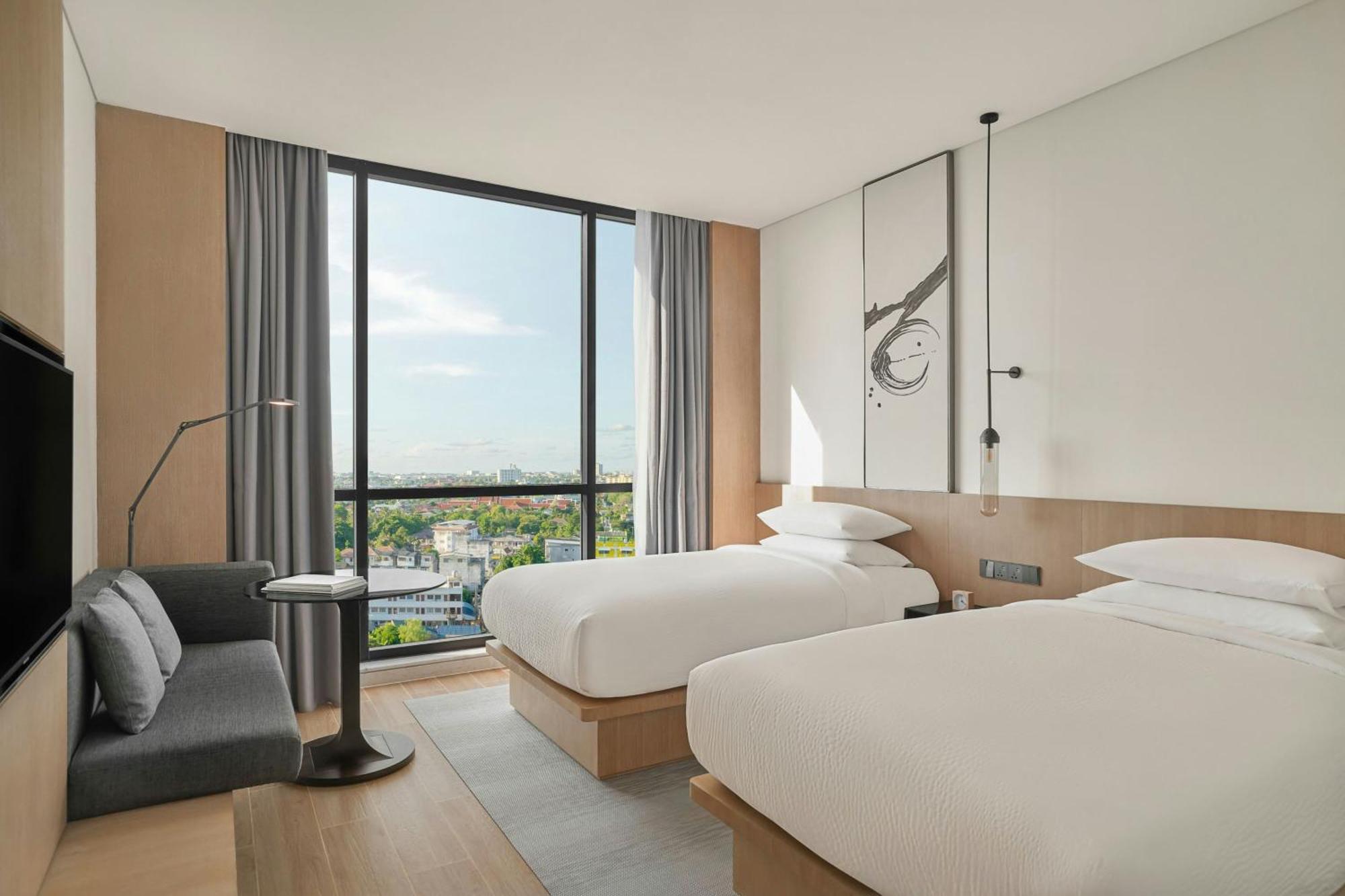 Fairfield By Marriott South Binh Duong Hotel Thuan An Exterior photo