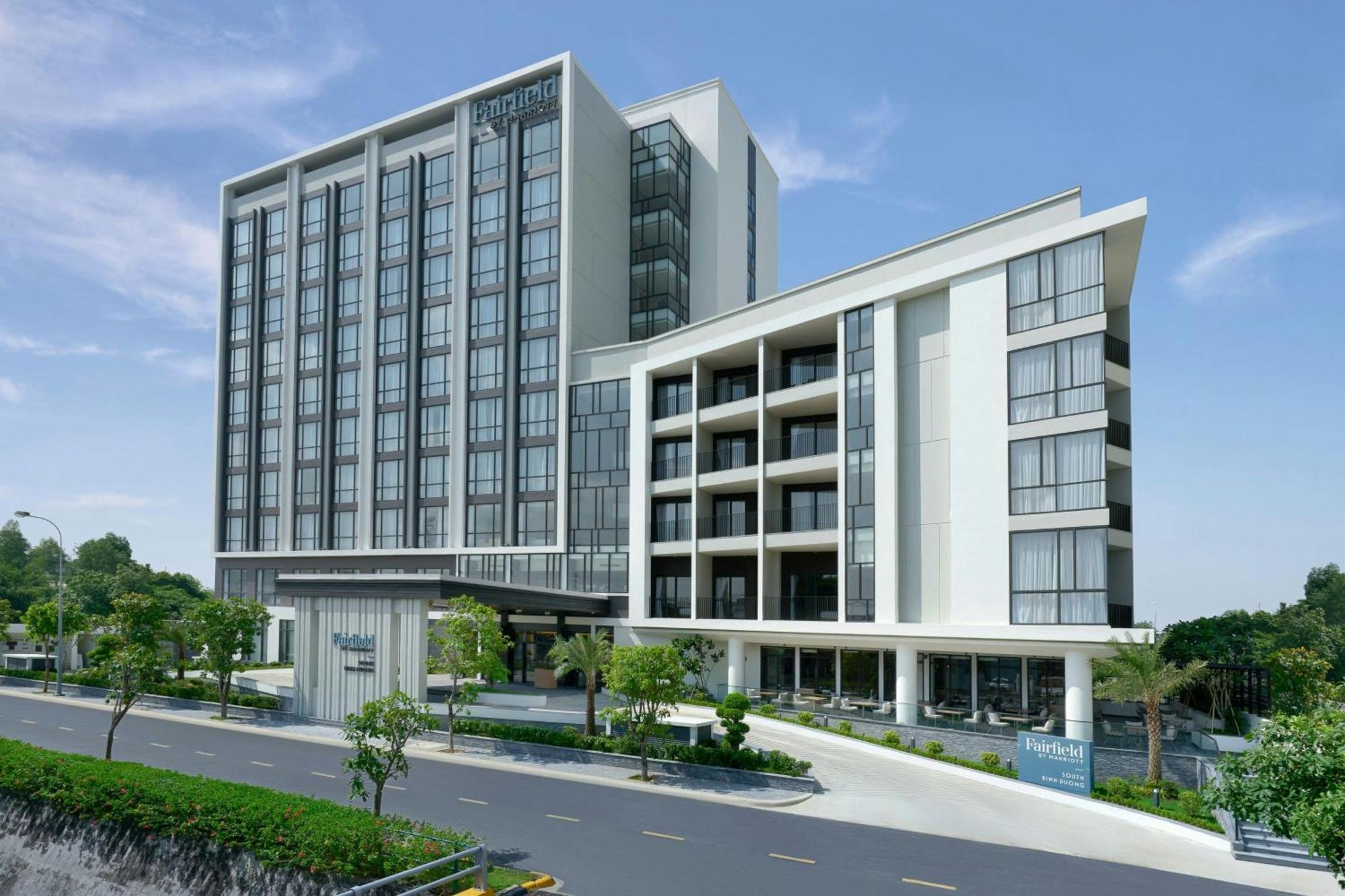 Fairfield By Marriott South Binh Duong Hotel Thuan An Exterior photo